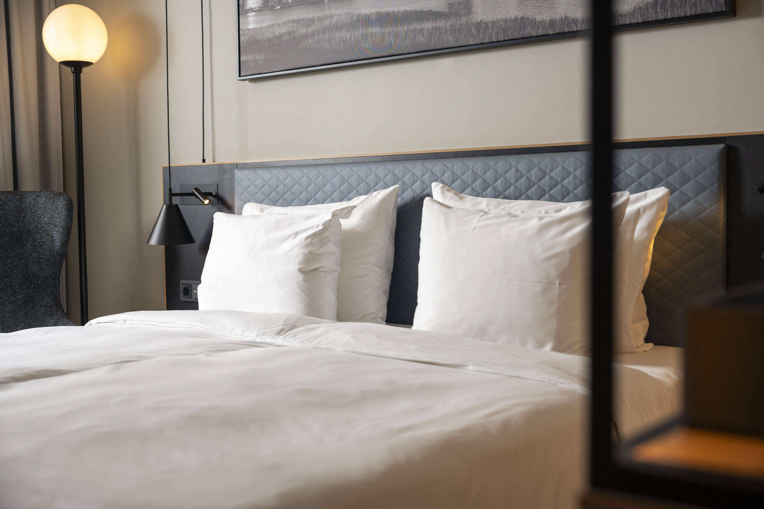 Premium Zimmer – Hafenblick und Loggia